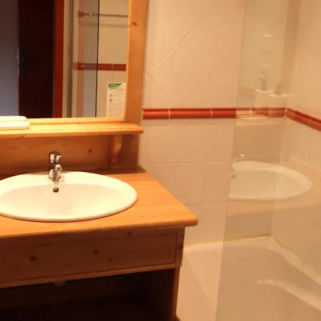 Montagnard Pour 6 Pers., Cosy Avec Balcon - Fr-1-165a-53 Uvernet-Fours